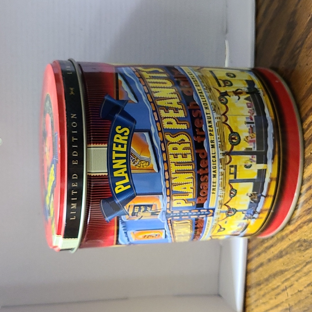 Vintage Planters Peanuts collector tin